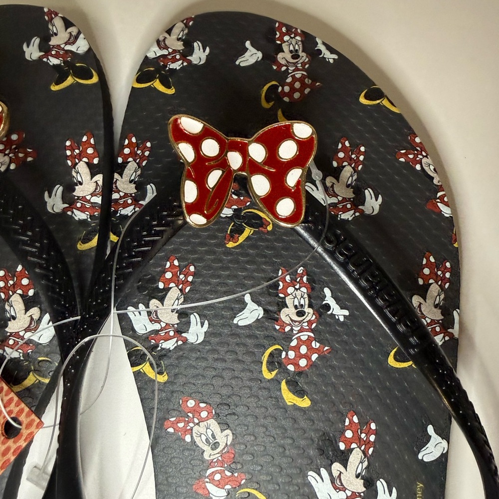 Havaianas Black and Red Minnie Mouse Flip Flops - Picture 2 of 9
